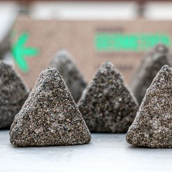 Incienso Triangular Geometría 31 Hierbas Sagrada Madre