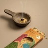 Incienso en Polvo Palo Santo con madera de Oriente Sagrada Madre